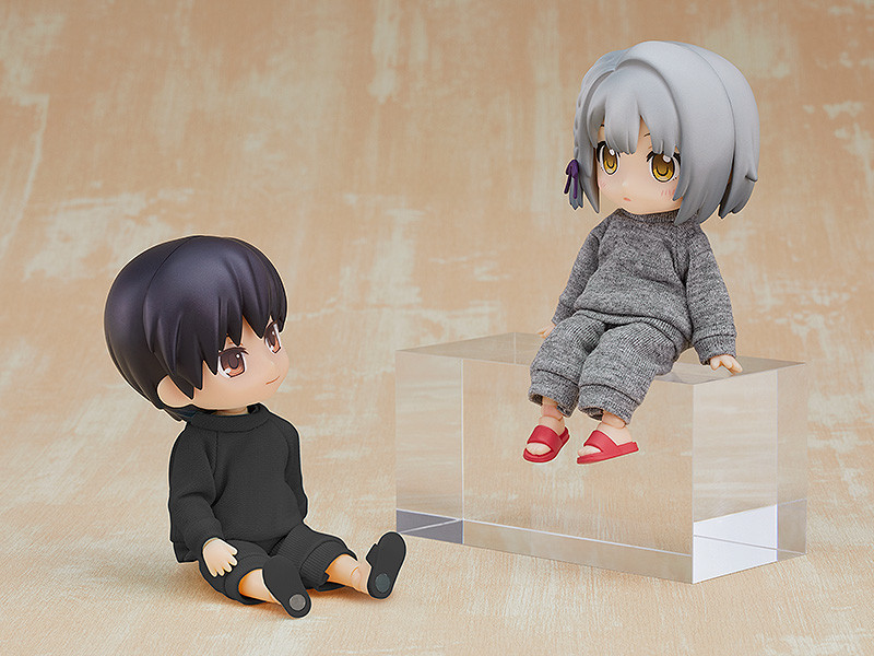 Nendoroid image for Doll Outfit Set: Sweatshirt and Sweatpants (Black/Gray)